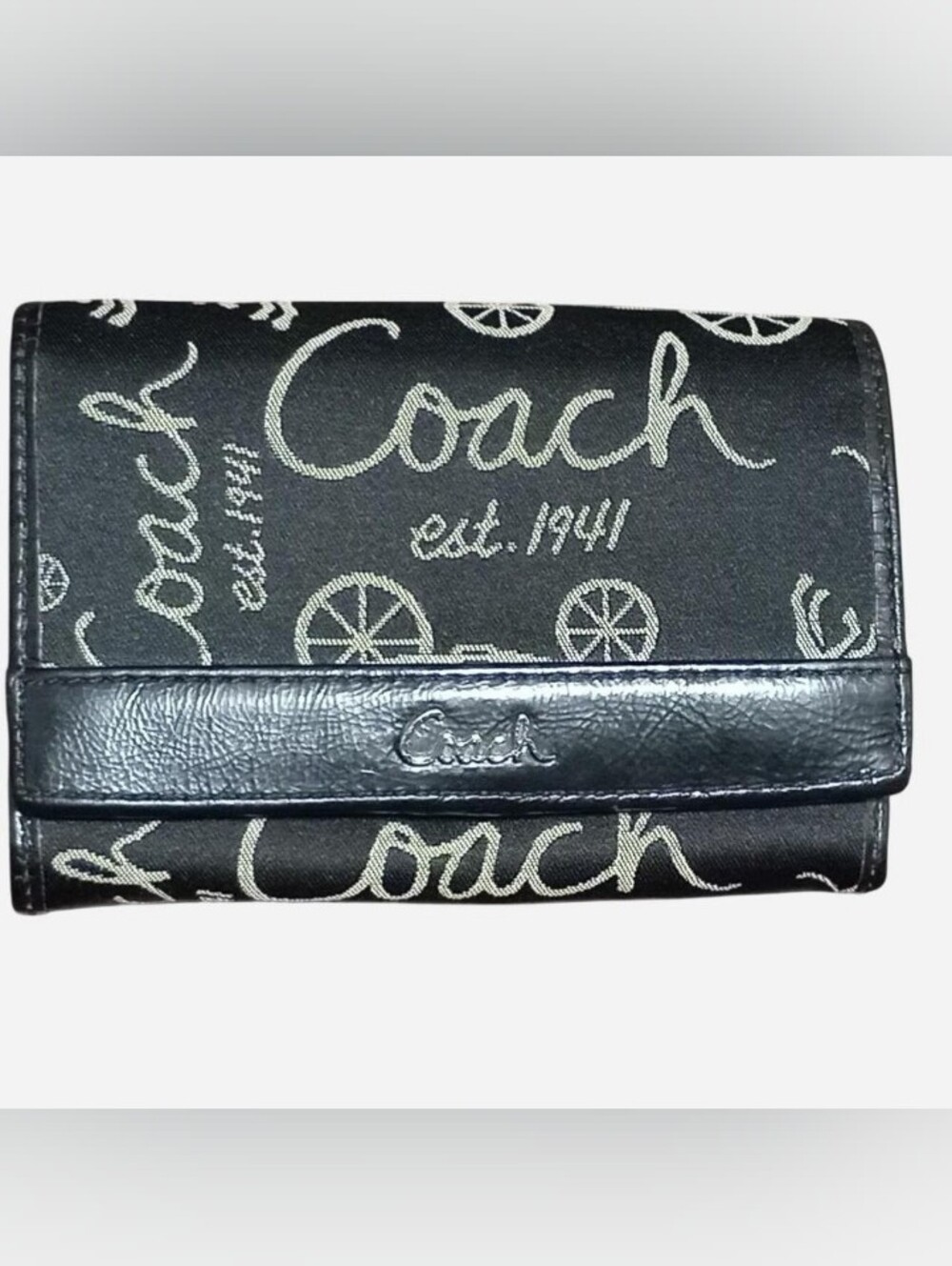 Authentic Vintage Coach medium size stagecoach wallet